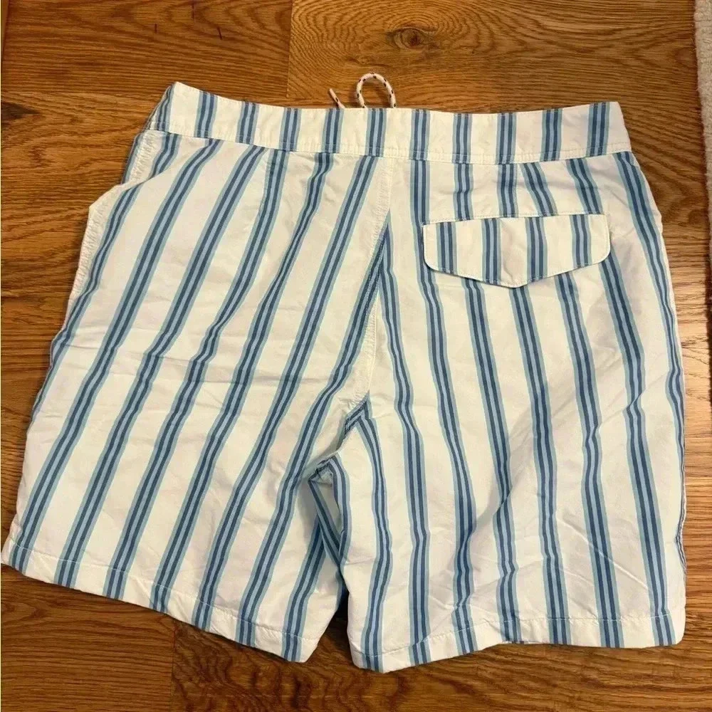 J.Crew JCrew Mens white blue stripe 7
